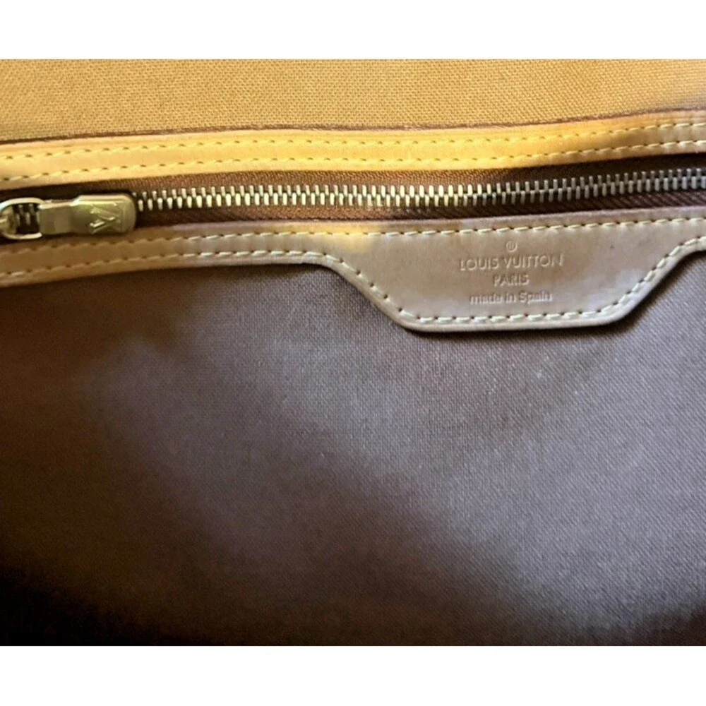 VINTAGE Louis Vuitton Monogram Abesses Shoulder Bag 14x11x3